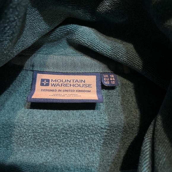 🔥 2/$40 Mountain Warehouse Sweater - Picture 2 of 2